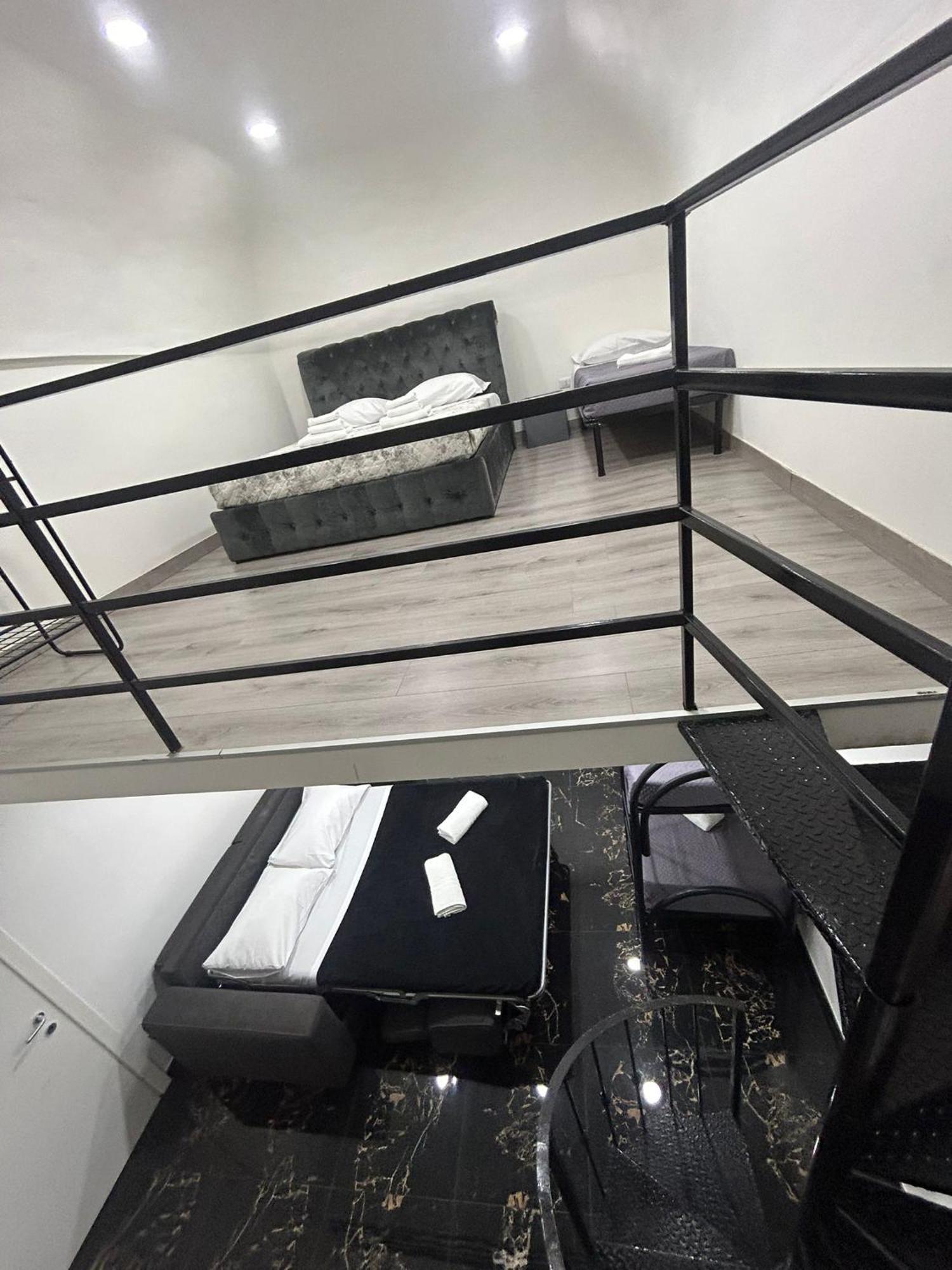 Valentino Luxury Suites ナポリ エクステリア 写真